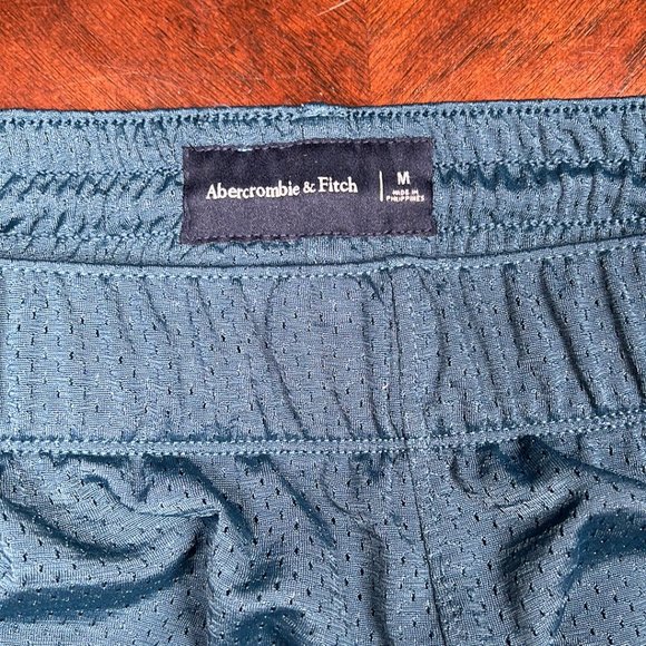 Abercrombie & Fitch Gym Shorts - Picture 2 of 4